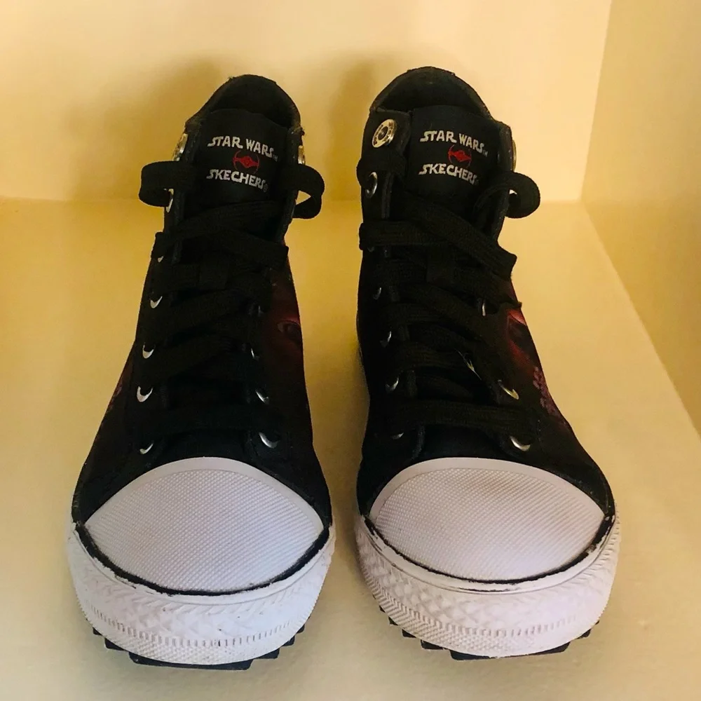 Star Wars Sketchers - Picture 6 of 9